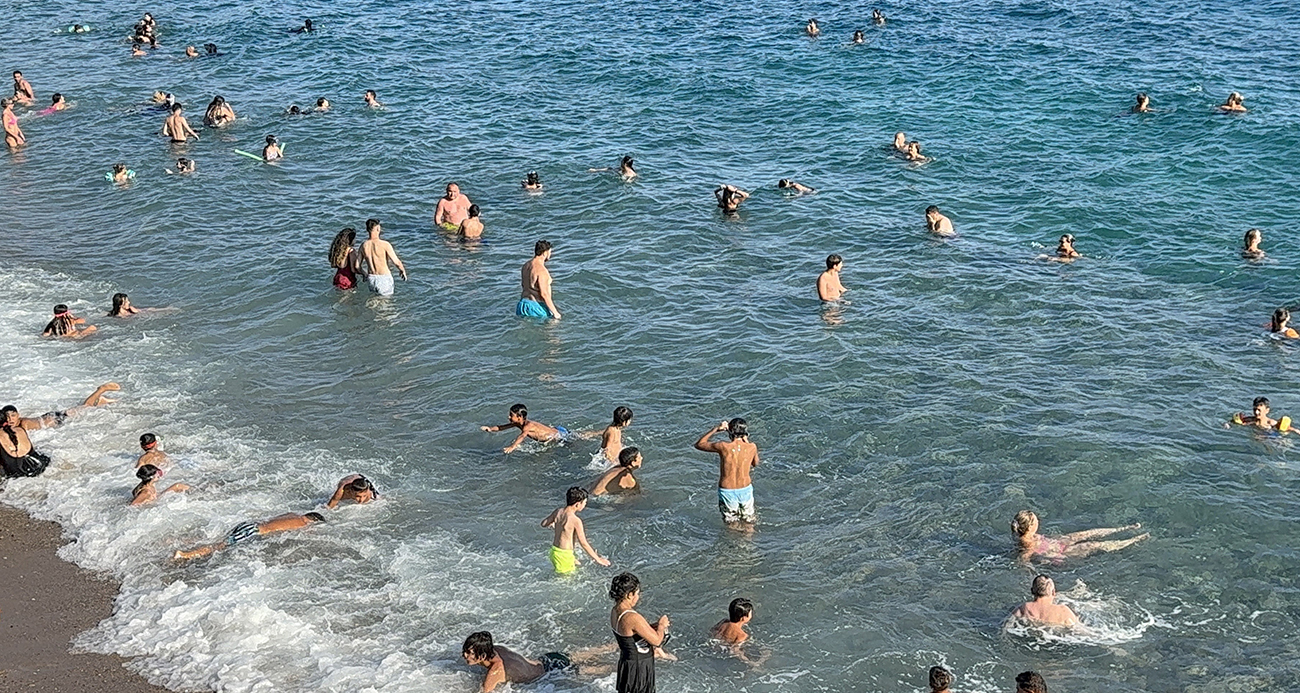 Bodrum’da adım atacak yer kalmadı, nüfus 800 bine yetişti