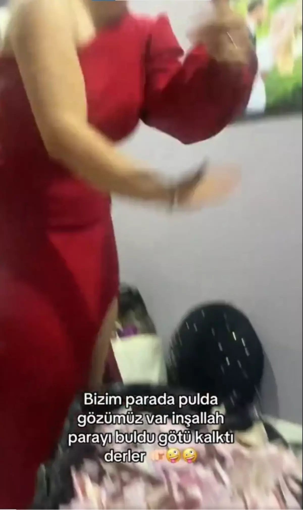 Genç kızların topladıkları bahşişe şok oldular