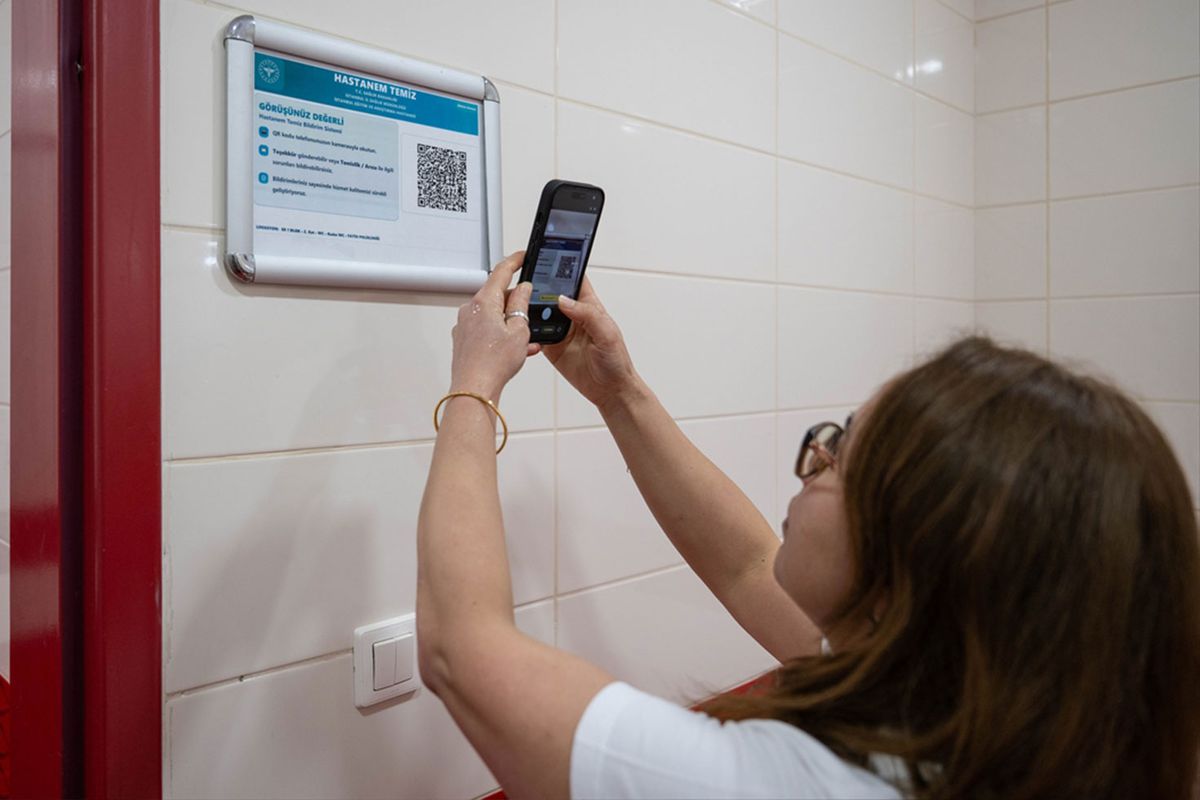 Hastanelerde yeni dönem! QR kod ile sorunlara 7 dakikada çözüm bulunuyor