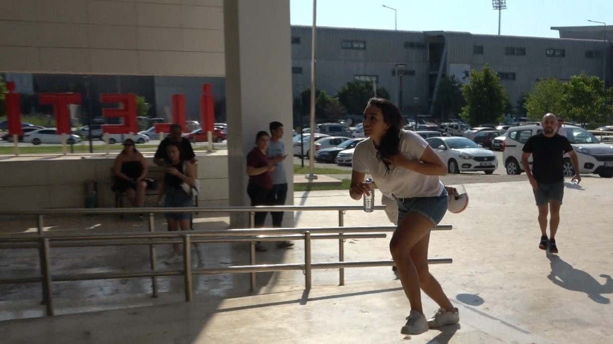 KPSS yine maratonu aratmadı, son dakikaya kalanlar panik içinde koştular