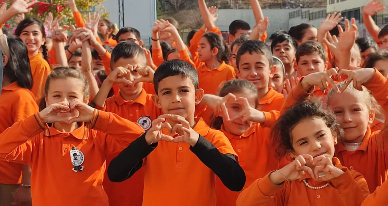 Okullarda ilk ara tatil zili caldi