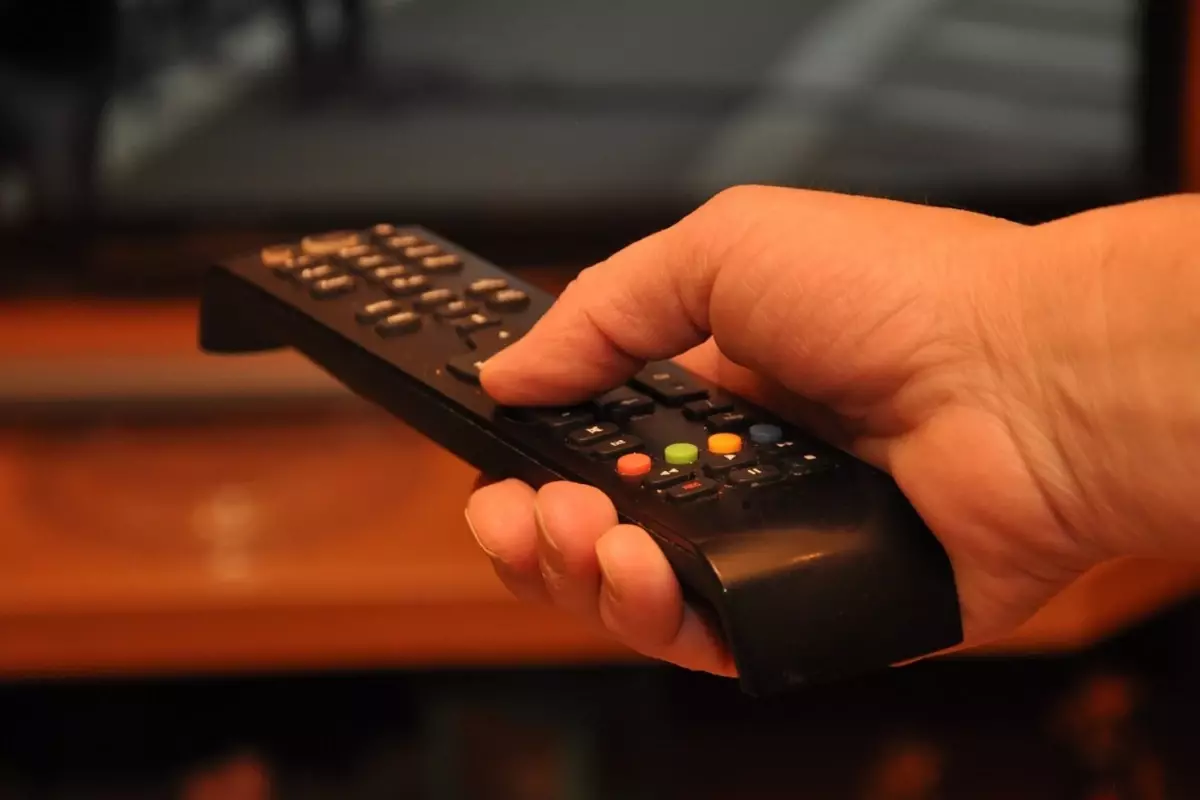 Reyting rekortmeni diziden kötü haber! Başka diziyle anlaşmaya vardi