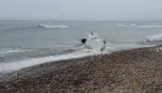 Ordu’da kıyıya vuran insansız deniz aracı imha edildi